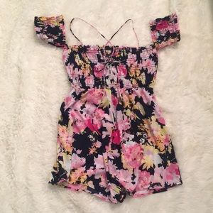 Floral romper- Size L